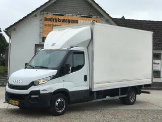 Iveco Daily 35C16 2.3 HPi Euro 6 Bakwagen Koffer LBW Motorschade