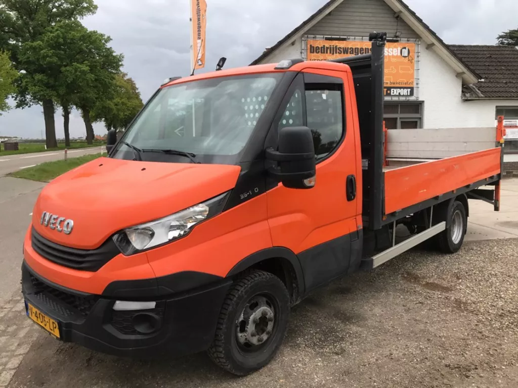 Iveco Daily 35C14 2.3 Hpi Euro 6 L3 Pick-Up Open Laadbak Laadklep Portaallift Trekhaak 3.5t