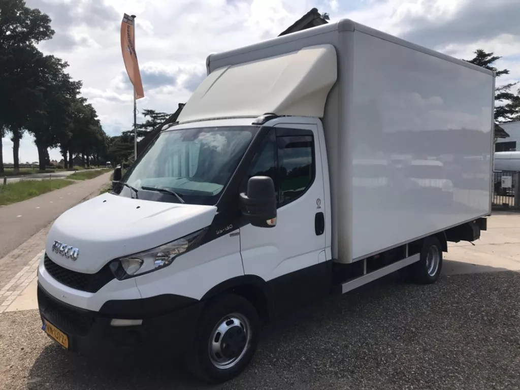 Iveco Daily 35C13 2.3 Hpi Euro 5 Koffer Bakwagen Laadklep Lift