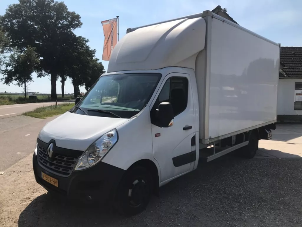 Renault Master T35 2.3 dCi 130 Euro 6 Koffer Bakwagen Laadklep Lift