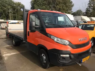 Iveco Daily 35C14 2.3 Euro 6 L3 Pick-Up Open Laadbak Laadklep Portaallift Motorschade