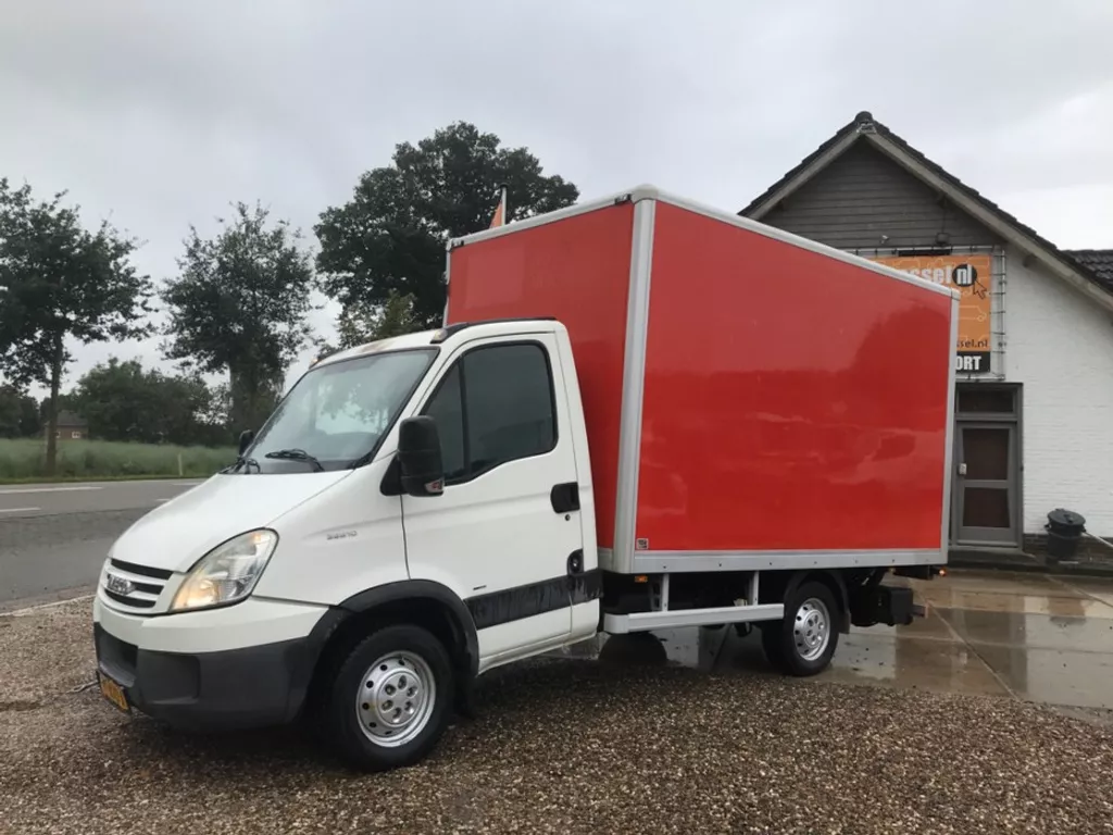 Iveco Daily 35S10 2.3 HPi Agile Euro 4 Koffer Laadklep Chassis broken