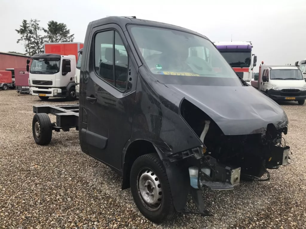 Renault Master T35 2.3 dCi 145 Euro 6 L2 Energy Chassis Cabine MOTOR PROBLEEM