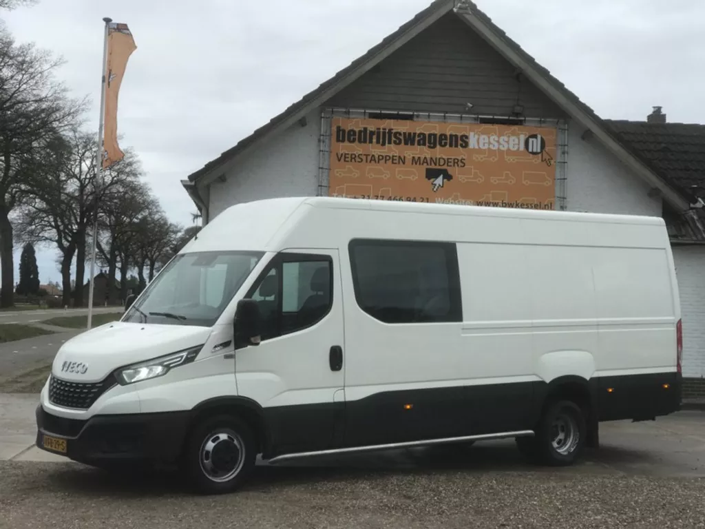 Iveco Daily 35C18V 3.0 HPi Euro 6 Dubbel Cabine L4