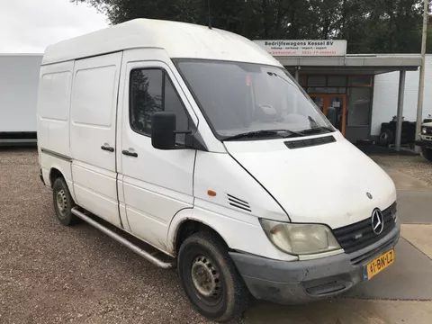 Mercedes-Benz Sprinter 311 CDI Euro 3 L1H2 Trekhaak 2.8t