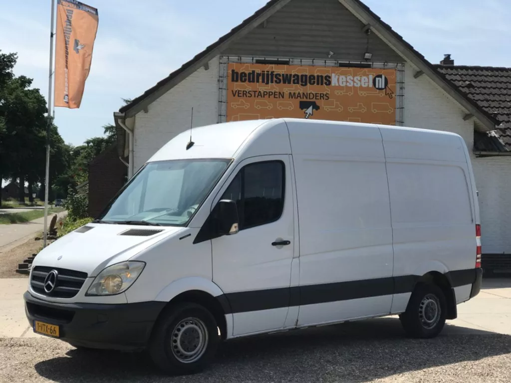 Mercedes-Benz Sprinter 311 CDI Euro 4 L2H2 manual ( 313 315 316 )